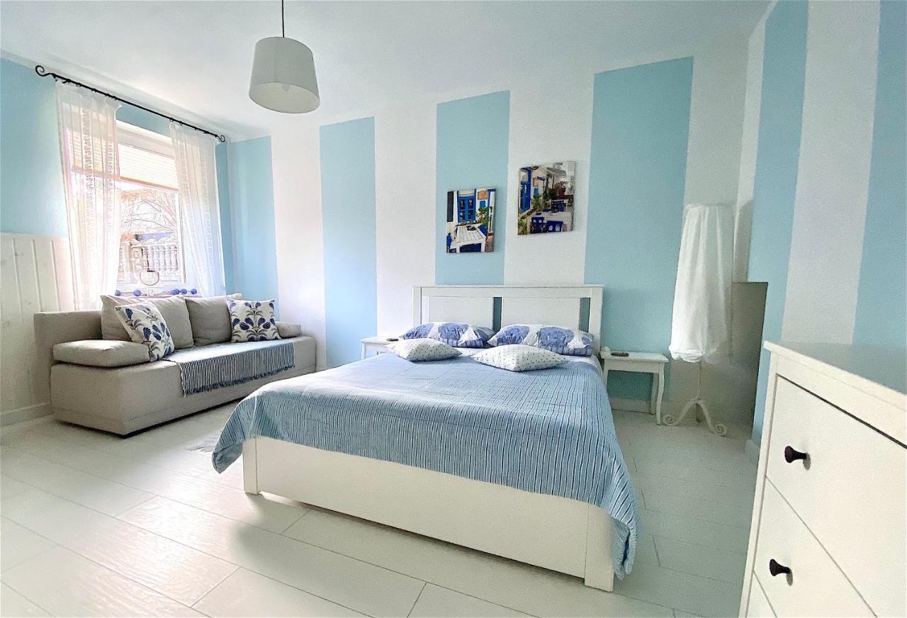 Szary Domek Apartamenty أوستكا المظهر الخارجي الصورة