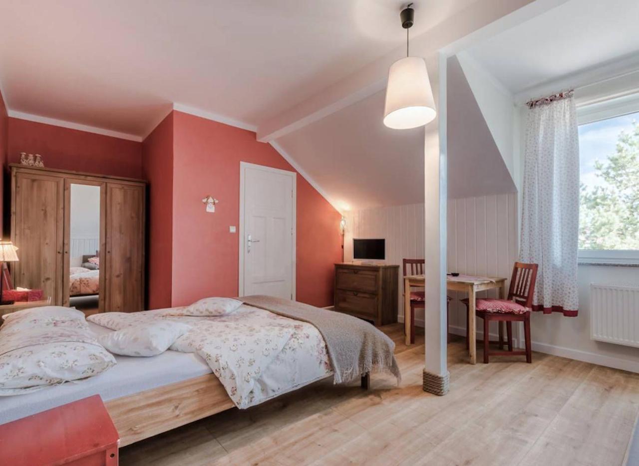 Szary Domek Apartamenty أوستكا المظهر الخارجي الصورة
