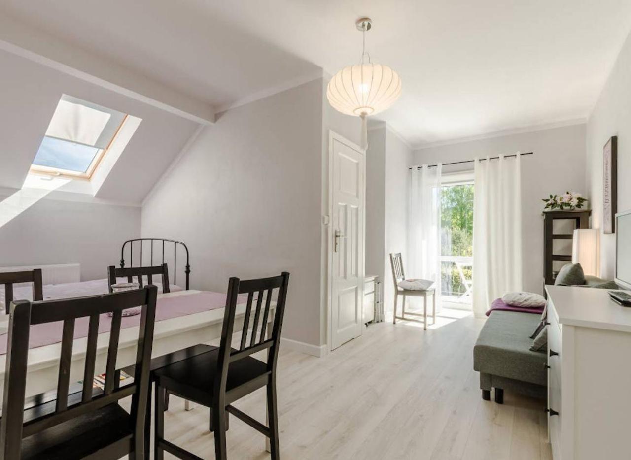Szary Domek Apartamenty أوستكا المظهر الخارجي الصورة