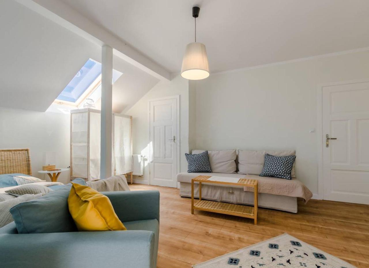 Szary Domek Apartamenty أوستكا المظهر الخارجي الصورة